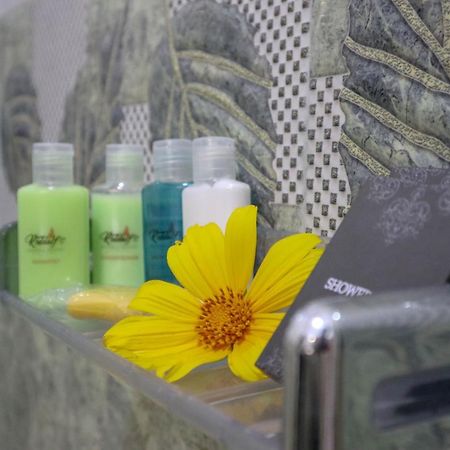 Reddalf'S Holiday Resorts 아루감 베이 외부 사진