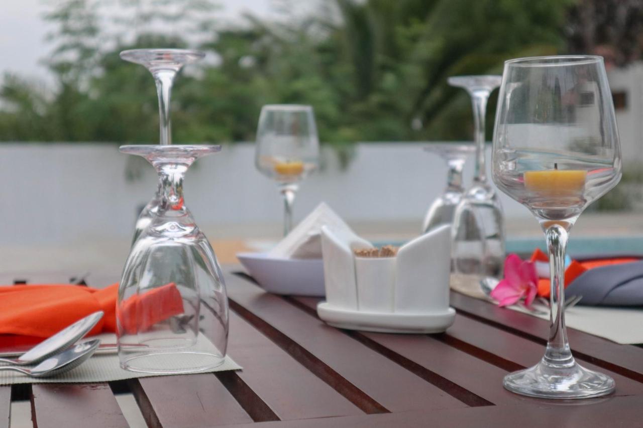 Reddalf'S Holiday Resorts 아루감 베이 외부 사진